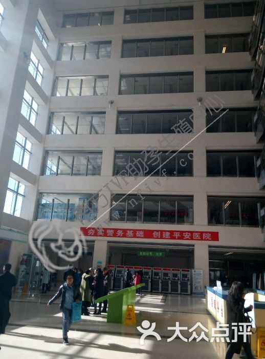 深圳合法借卵机构:江门市中心医院的试管婴儿费用是多少？