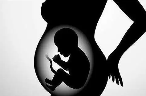 郑州高龄助孕男孩：孕早期Hcg水平高是男孩还是女孩？孕期如何看男、女？